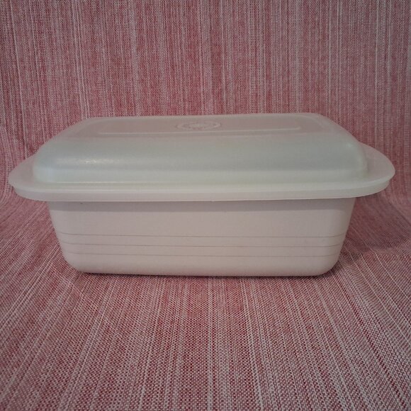Tupperware Ultra 21 Oven Safe Bread Loaf Pan Lid Seal 2 qt 9x5x3.5 USA 2 pc. Set - Picture 1 of 11